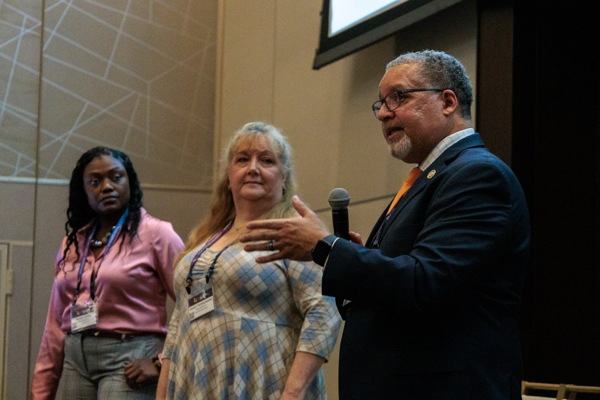 MCPAlert's tweet image. ICYMI: We had a great time connecting with business owners and entrepreneurs at the Governor’s Small Business Outreach Summit! We look forward to continuing these conversations and sharing resources to help Maryland’s businesses grow.