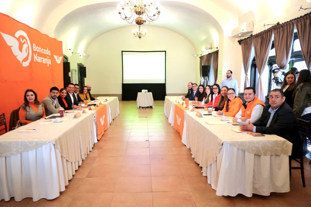 Erika Lührs tweet media