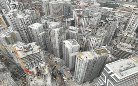 Müteahhitlerin kontrolsüz beslenmesi yasaklanmalı