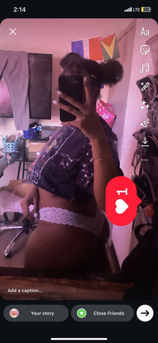 sluttycupcake's tweet photo. Hair appointment Wednesday:3 https://t.co/9omrcPUq9J