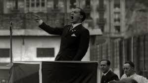 "En la tierra de los vascos (Euskadi) algún día se erigirá un monumento a la escuadrilla de pilotos soviéticos y a su comandante. Es una deuda que hasta ahora no hemos pagado. Creo que nunca una escuadrilla de cazas ha combatido en condiciones más difíciles ni ha mostrado mayor