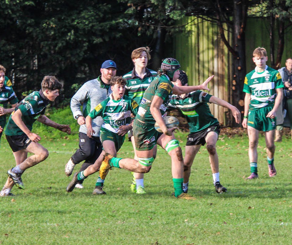 nik_emanuel's tweet photo. Different coloured hat but the same performance whilst playing for @BeverleyRUFC u16s yesterday. Some great offloads on show, tough win in the end. https://t.co/tvT7I7baYx