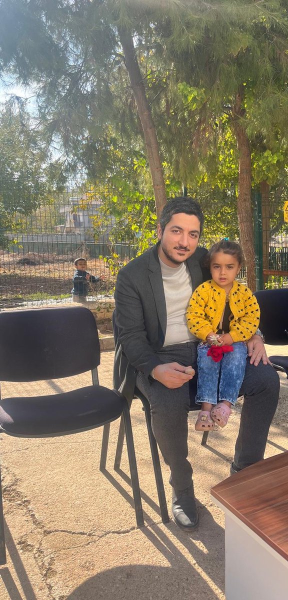 _serhatyildiz's tweet photo. Birtakım misafirler...
24 Kasım kutlama programı.
Günümüz kutlu olsun. https://t.co/17F6U12sps