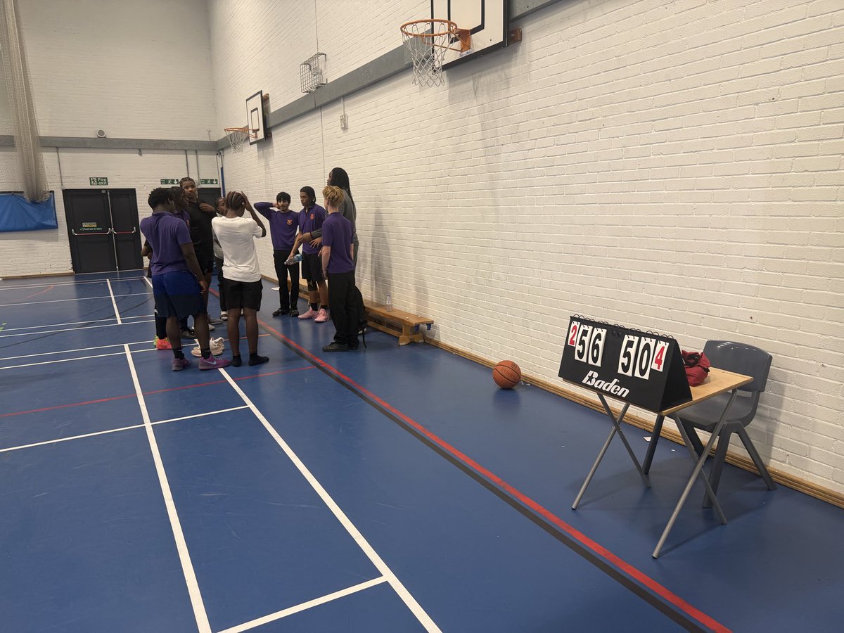 🏀 Well done to our Y11 basketball team. A fantastic 56–50 win over Kingsdale. The boys showed resilience, worked hard for each other, and there’s plenty to look forward to this season! 💪