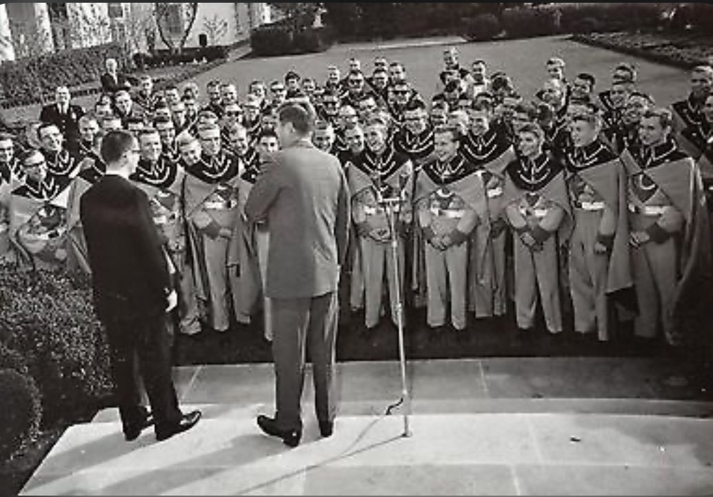 pbrAidanKnaak's tweet image. November 21, 1962. The Clemson band takes a detour from College Park, Maryland to visit the White House. 

Due to security concerns, the band isn’t allowed to bring instruments. When President Kennedy requests a song from the band members, they sing the Alma Mater.