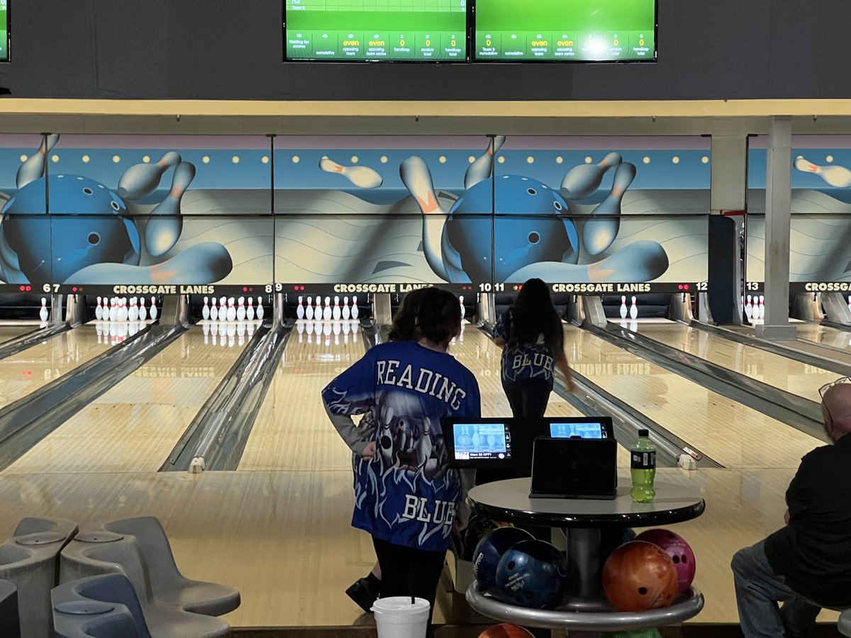 ReadingAthletic's tweet photo. Boys and girls bowling are back in action at Crossgate against league rival, Deer Park! #GoRBD https://t.co/6B4DNJlOu4