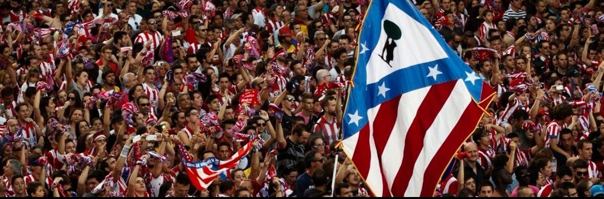 Una bandera así pero con el escudo del dh... Histórica.