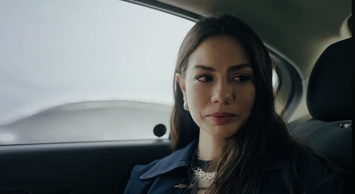 Demirgirl1's tweet image. her beauty 💞