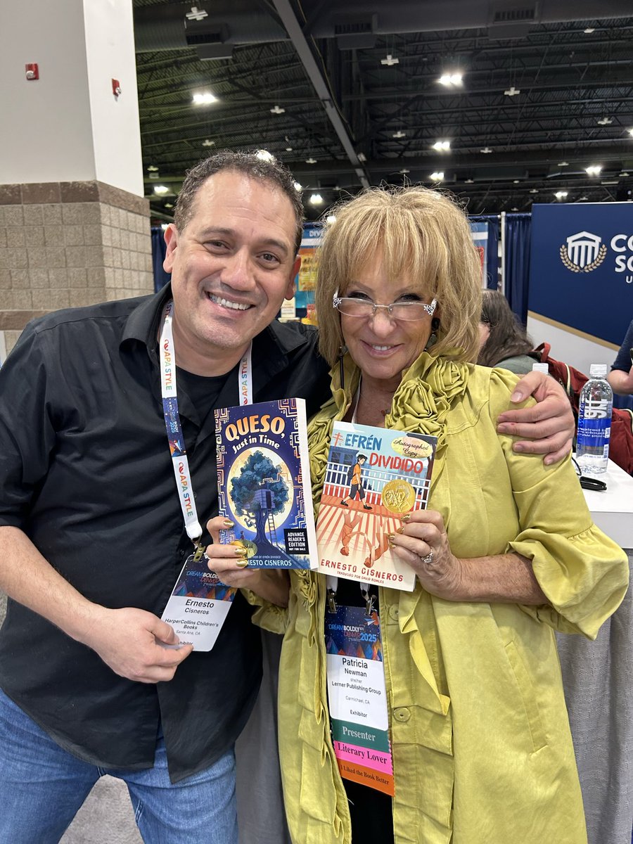 EastWestLit's tweet image. So fabulous to see you @Author_Cisneros &amp;amp; celebrate QUESO—JUST IN TIME @QuillTreeBooks #BookBoost #ncte @ncte 📚🌟📚🌟📚🌟📚🌟📚🌟