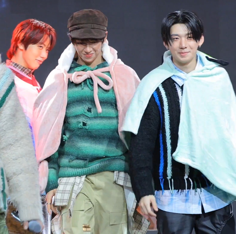 jaeyumiii_'s tweet image. WHY IS IT ALWAYS WOONGKI HWHAHHWAHWHAHAHAHHA