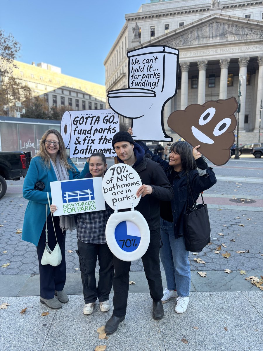 NY4P's tweet image. We can’t hold it… for @NYCParks funding! 🚰🚽

Play Fair rallied today for safe, clean restrooms, working drinking fountains, and equitable PEP deployment.

@NYCParks runs 70% of NYC’s public bathrooms, but chronic disinvestment strains the agency’s ability to maintain them.