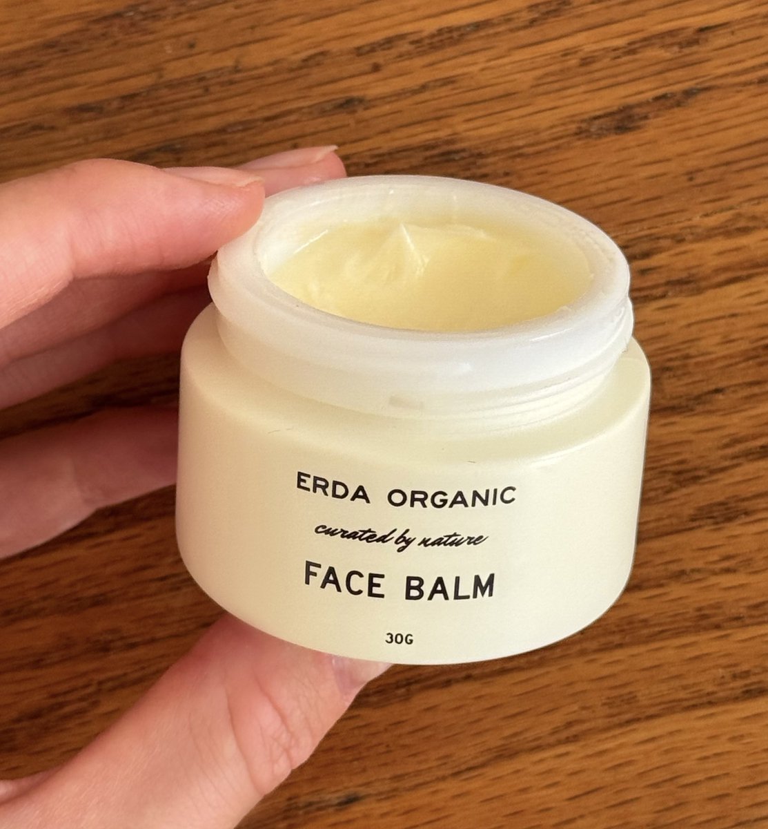 I’ve been testing <a href="/ERDAORGANIC/">ERDA | Natural Living Essentials</a> face balm for the past 4 months, it’s become my favorite. 

I add just a tiny drop before bed and wake up with moisturized, glowing skin.
It contains natures retinol (bakuchiol), Vitamin K2, grass-fed tallow, and essential oils. Go grab some, it has
