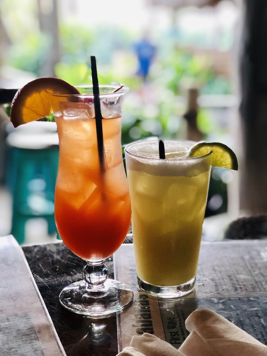 Happy #ThanksgivingWeek cheers 🥂