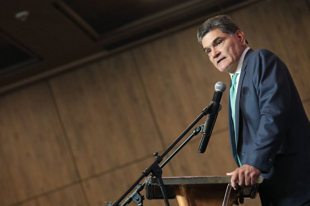 PGN_COL's tweet image. El Procurador General, Gregorio Eljach, recibió el reconocimiento Personaje de Oro de la @personeriabta, un homenaje como aliado estratégico en la defensa de los derechos ciudadanos. El premio resalta el compromiso institucional con el servicio público y la protección de la…