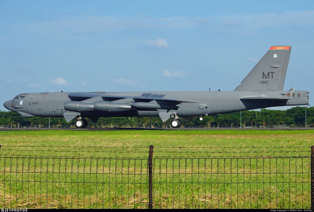 Flightwatcher1's tweet image. #USAF B-52H Stratofortress 
Código de llamada: PAPPY11 
Matrícula: 60-0007
Hex: #ae5871 
Desde Minot AFB🇺🇸 primer contacto en el FIR Curaçao para iniciar demostración de fuerza..
#SOUTHCOM