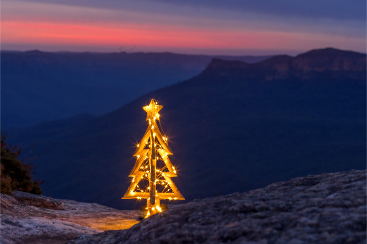 TheCanDec's tweet image. Church attendance in Australia may be smaller than it once was, but the story isn’t one of defeat—it’s a story of resilience, change, and hope.

According to the latest National Church Life Survey (NCLS), just 1.3 million Australians attend church weekly—around 4.6% of the…