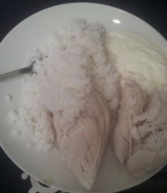 sentidraws's tweet image. just saw someone draw Abel skinny #dayruined 💔