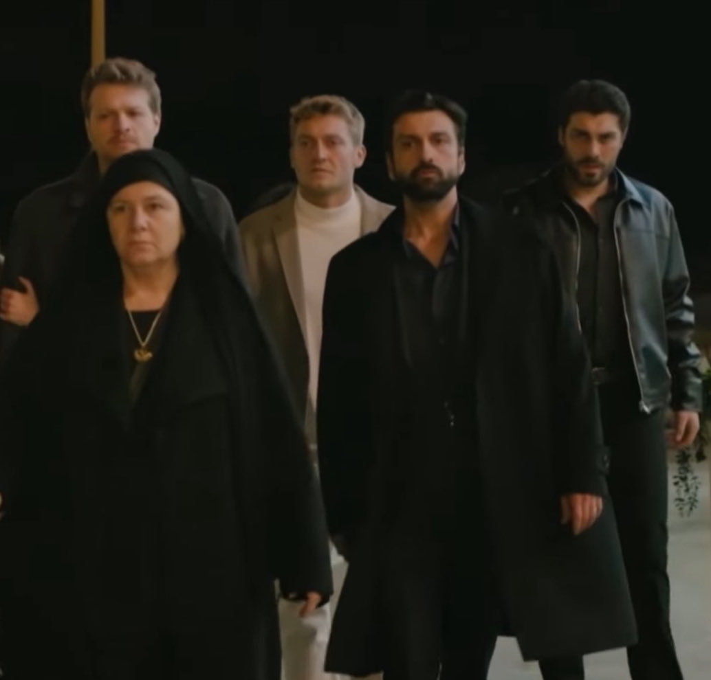 Arka planda alacakaranlık beyzbol sahnesinde çalan şarkı çalıyor #tasacakbudeniz