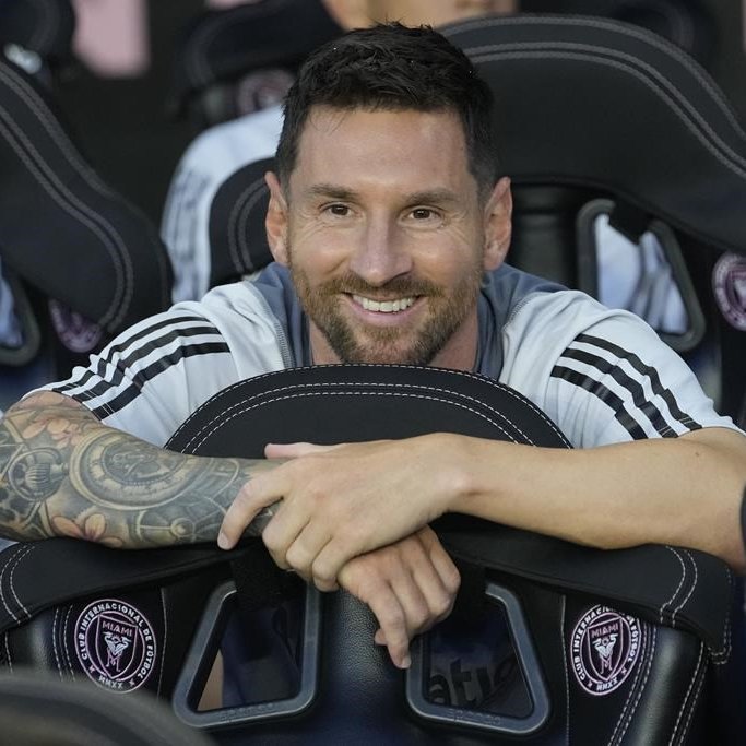 The Touchline | 𝐓 tweet media