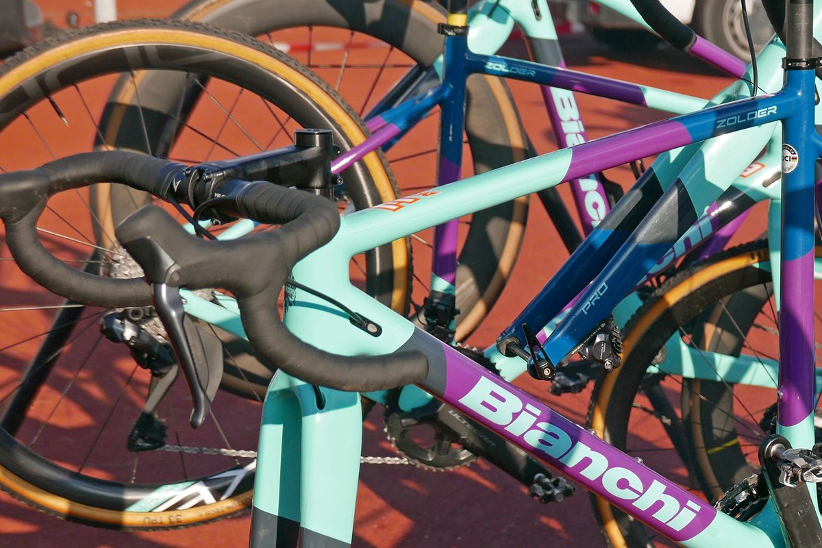 bikerumor's tweet image. Spotted: Prototype FMB Cyclocross Tubular Tire With TPU Tube, Instead of Latex Inside bikerumor.com/spotted-protot…