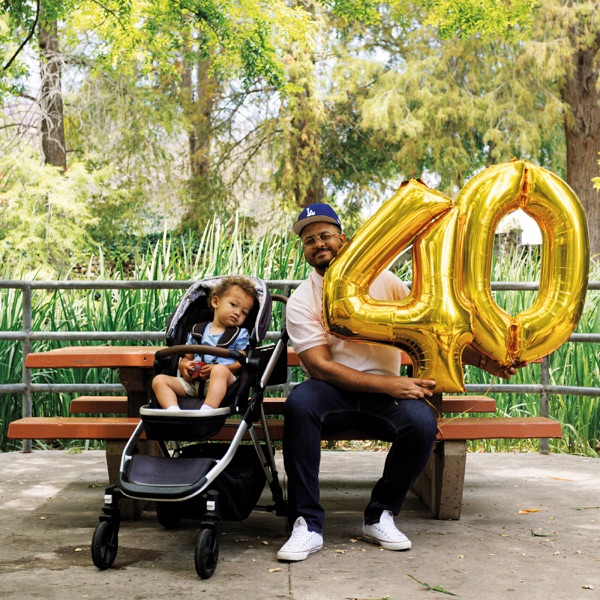 HerFavColor's tweet image. The birthday cypher. When you get this old you gotta speak on it. Milestone right here. Giving y'all my daily bread on this one. This is where my head is at nowadays. Family BBQ shit. Soul food cooking. Shout out to my son, he was not having it lol. 

thenewcolorblu.bandcamp.com/album/forty