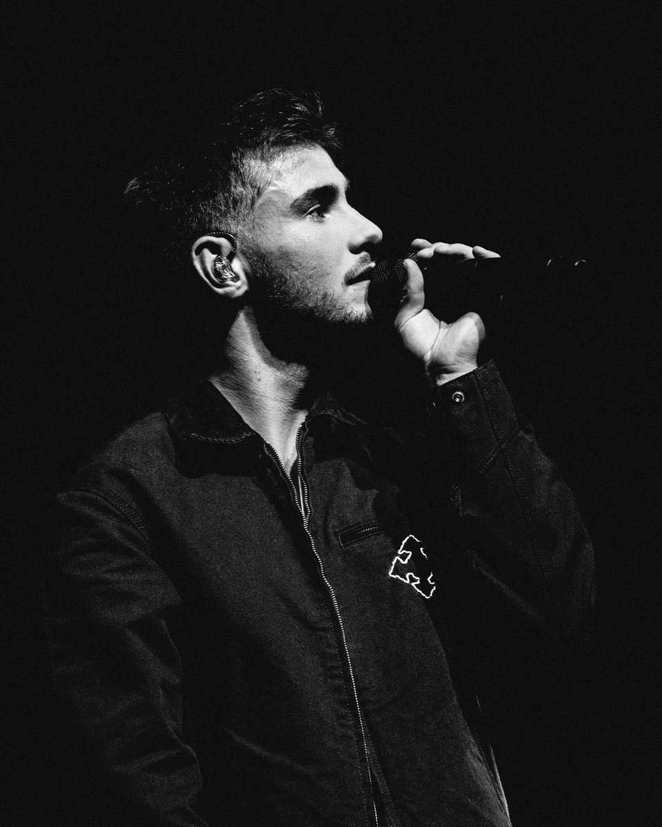 MagicFrequence's tweet image. La semaine dernière vous avez porté @julien__lieb à la 1ère marche de la &quot;Hits List Magic&quot; FREQUENCE MAGIC pour la 3ème semaine consécutive. Pour voter pour ce dimanche:

docs.google.com/forms/d/e/1FAI…

#FrequenceMagic #FM #Radio
#limoges #nouvelleaquitaine #hitslistmagic #julienlieb