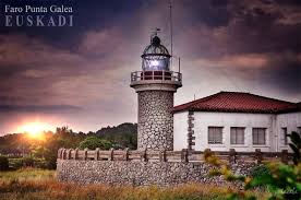 FarosLos's tweet photo. Desde 1979, la comunidad autónoma es conocida como País Vasco. Tras la normalización lingüística de 1982, la localidad se denomina <Getxo>, y el faro <Galea muturra itsasargia>. #ElNoticieroBilbaino #Hispalis #FaroDePuntaGalea #GaleaMuturraItsasargia https://t.co/xgEY2DNcu2