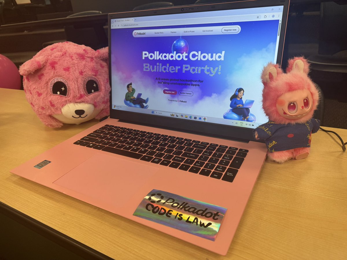 TorontoDOTComm's tweet image. Throwback 01: @AllwynJD came dressed for the job at the Polkadot Global Builder Party in Toronto.