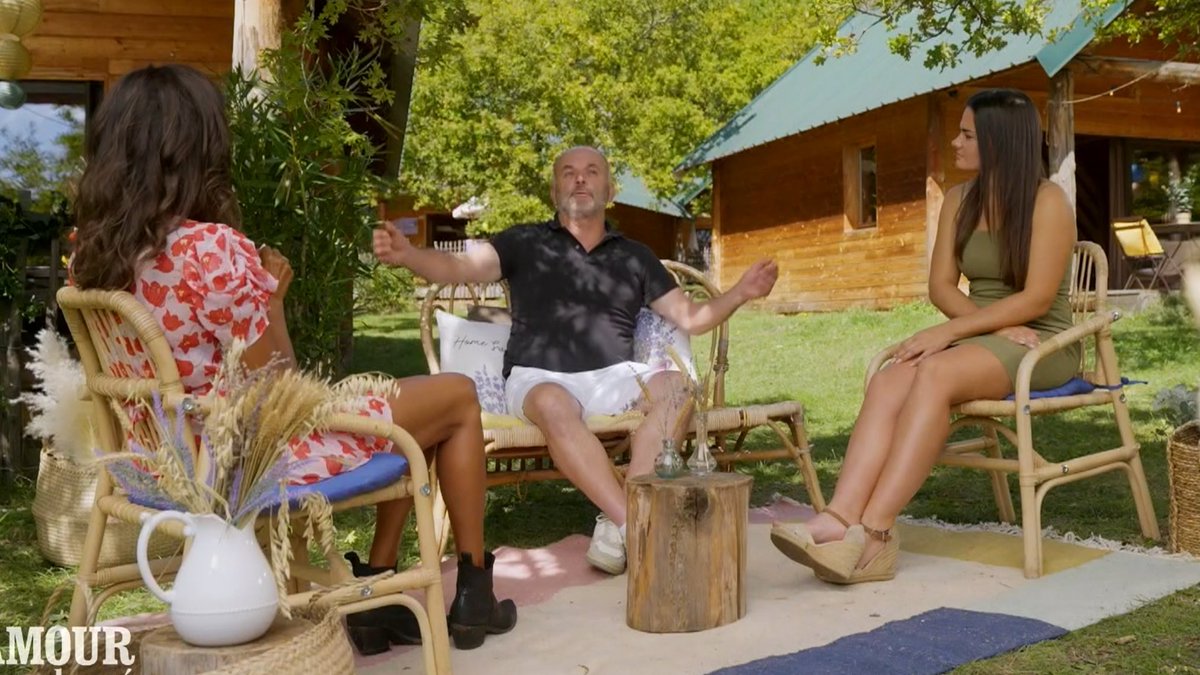 ZeBasQ's tweet photo. MONTREZ NOUS LEUR PUTAIN DE WEEK-END !!!!
#ADP #ADP25 #ADP2025 https://t.co/FXmJfsKfxb