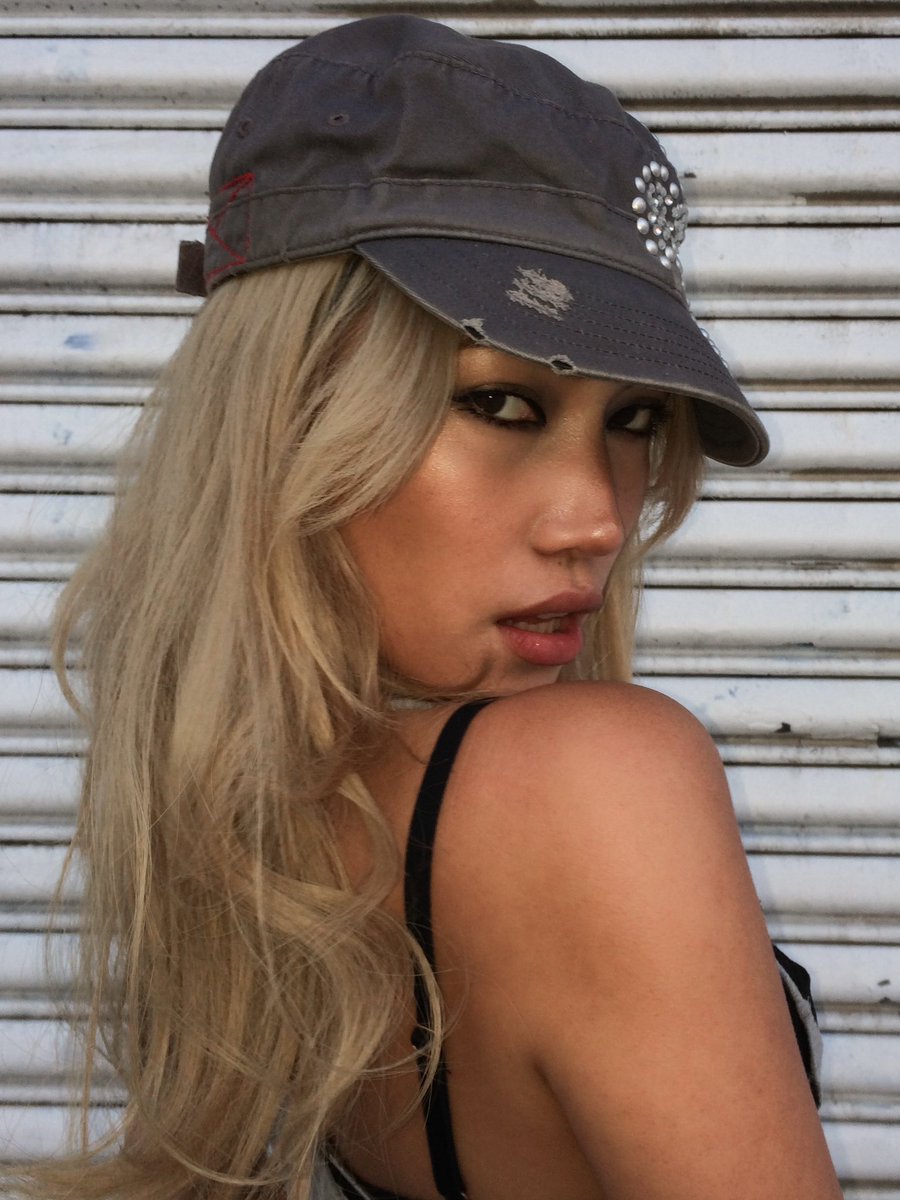 Ur my ur my ur my ur my ur my ur my ur my…infatuation… imagination