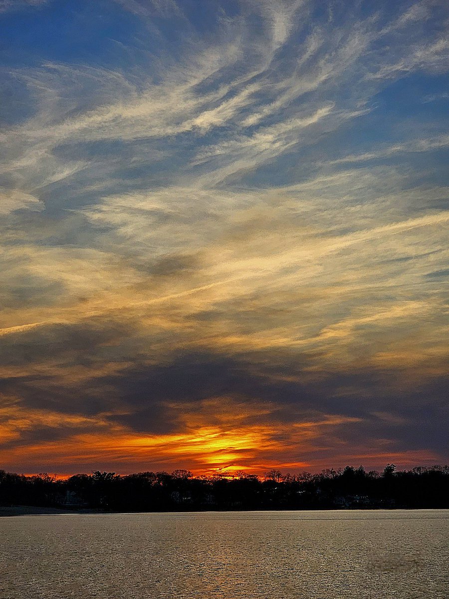 🌤🌊🧜‍♀️