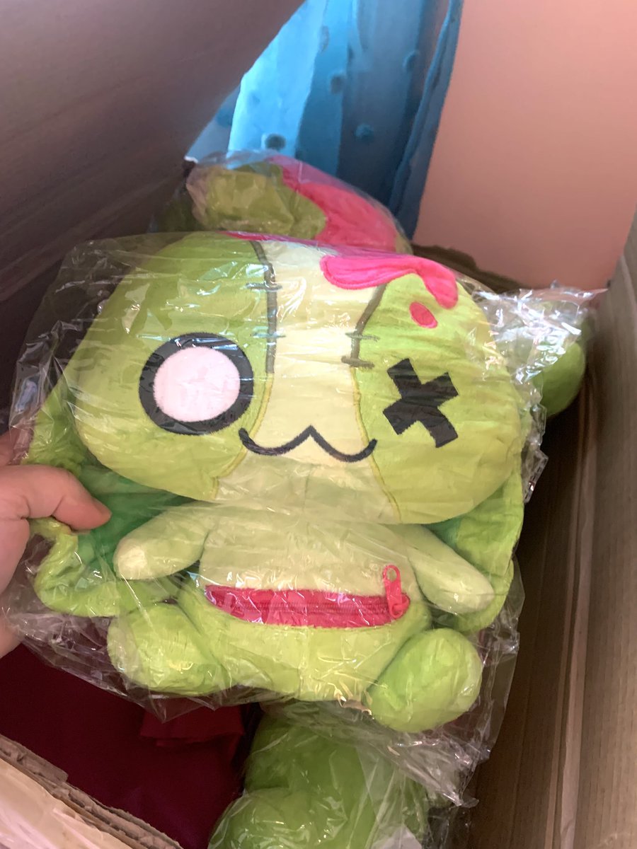 Today, I offer you only the finest of skrunkles