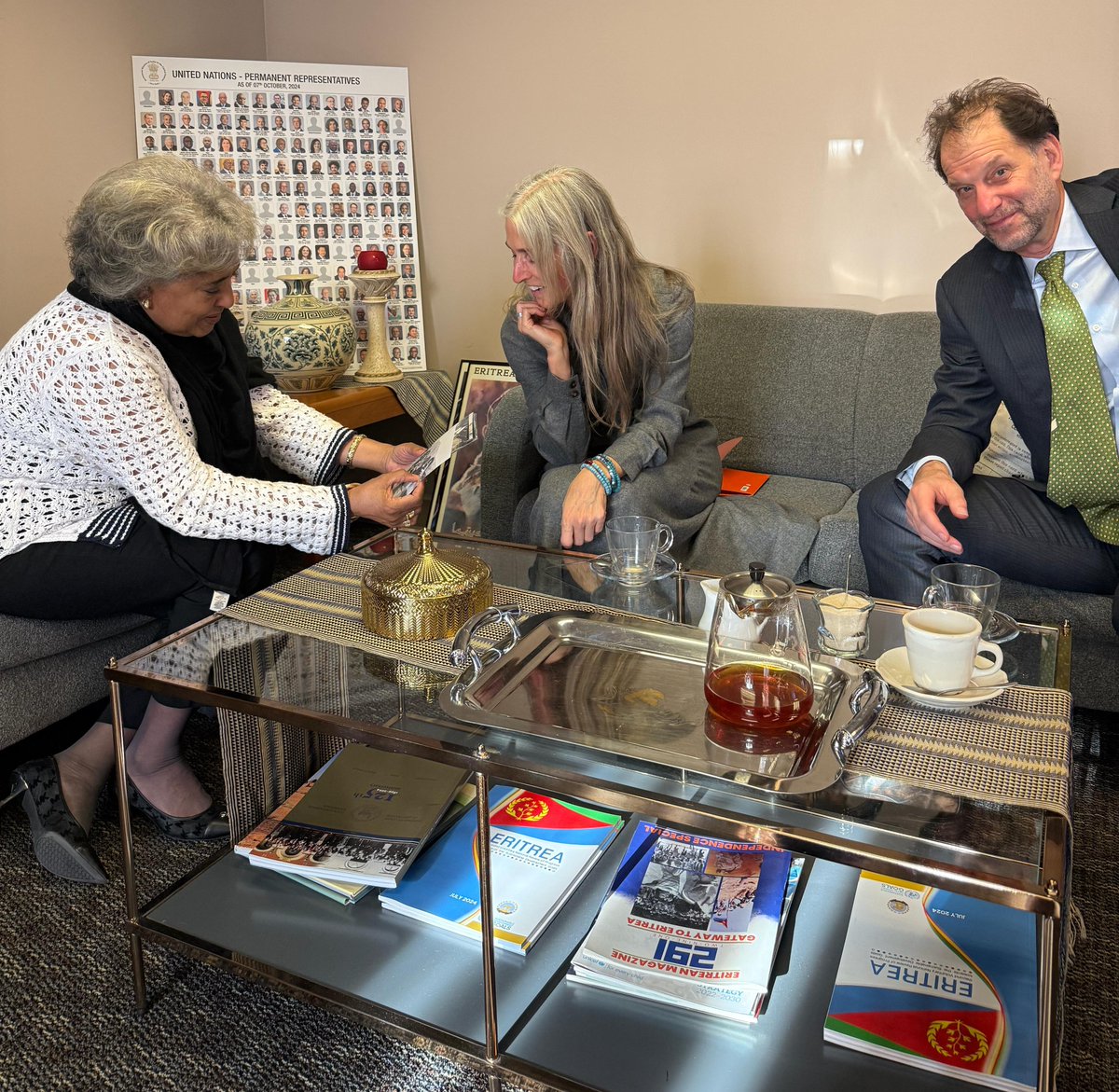 AmbStesfamariam's tweet image. An absolute pleasure to welcome Dr. Brandi Beck and her husband Andrew Rosen @Eritrea_UN today. While we have received many visitors over the years, her story was profoundly different.

Dr. Beck learned about Eritrea almost by accident. As a young traveler in the early 1990s, she…