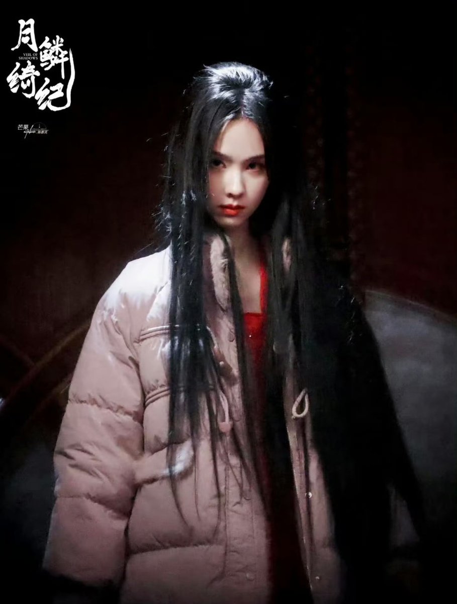 fluffyflow3r's tweet image. #chenduling •  ela assim 😡 de cavaquinho rosa