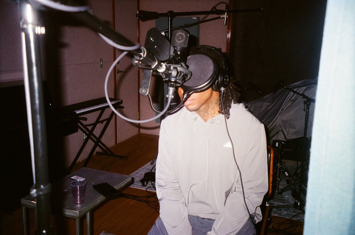 LILBTHEBASEDGOD's tweet image. Extremely rare photos of “ Lil B “ 2025!!
Collect! - Lil B