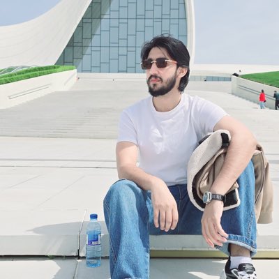 hassiikahloon's tweet photo. #NewProfilePic https://t.co/xX3Yi2UnVQ