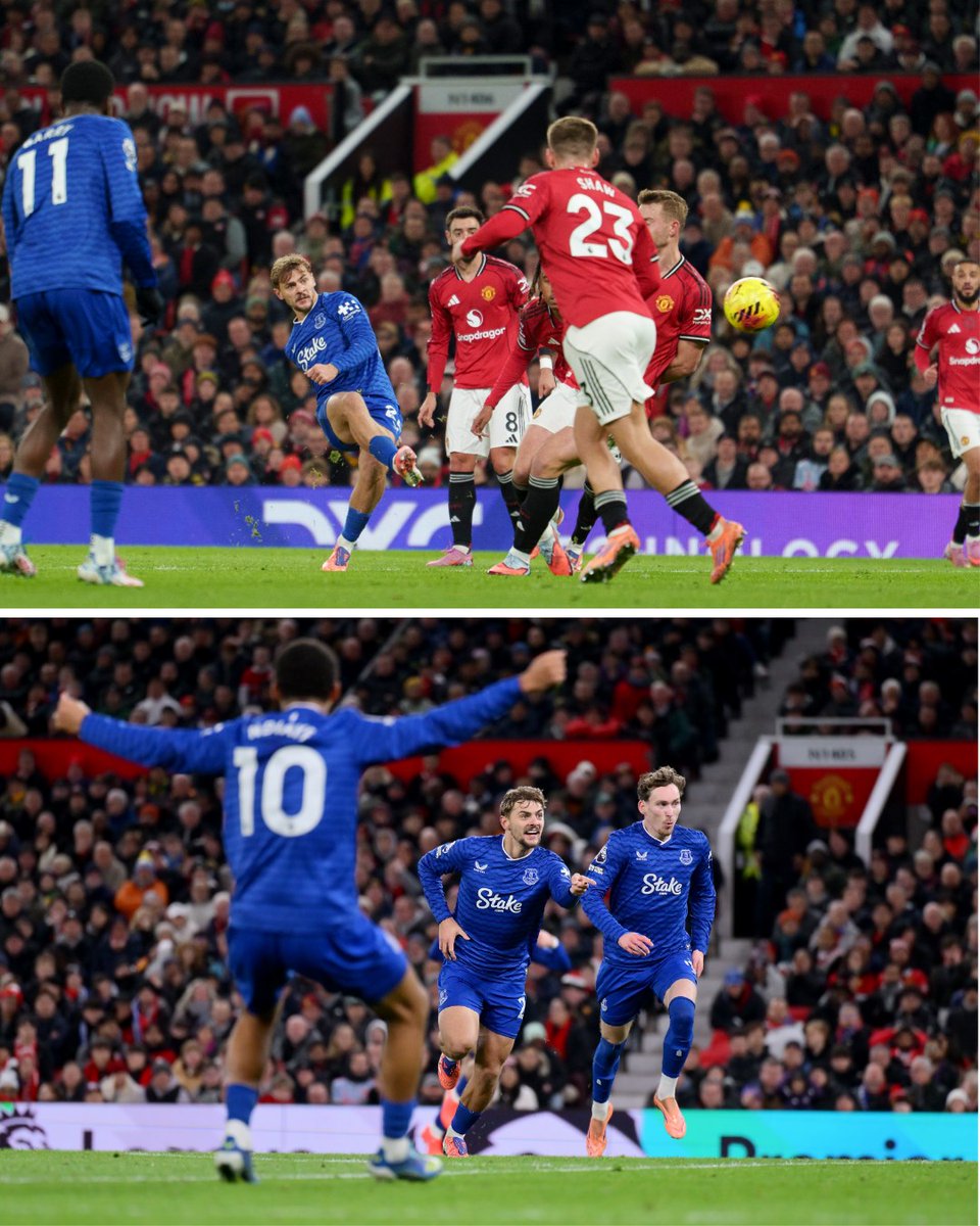 idextratime's tweet photo. EPL 
FT : Manchester United 0-1 Everton 

🟥 Idrissa Gana Gueye 13'
⚽ Dewsbury-Hall 29'

Lawan 10 pemain pun kalah awokawok 😹🤣😭 https://t.co/8nAM1efObN