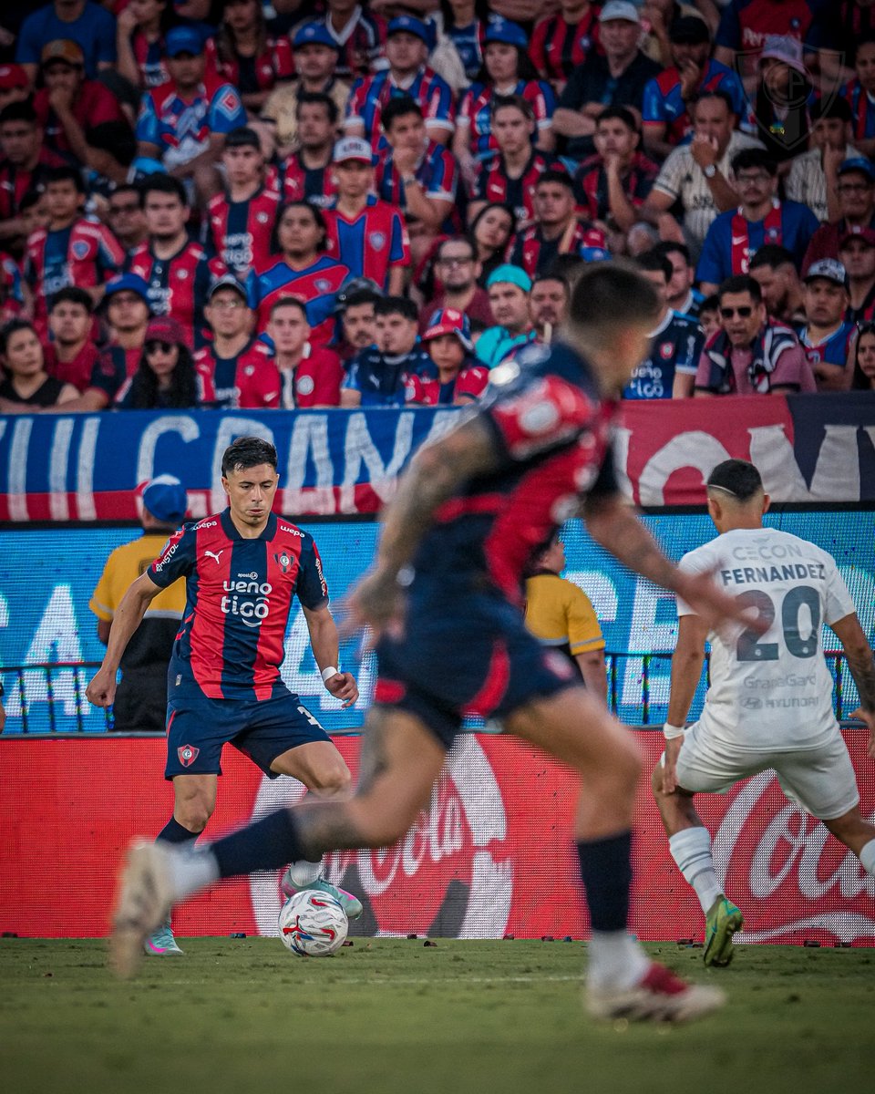 📸 𝑀𝑎́𝑠 𝑝𝑜𝑠𝑡𝑎𝑙𝑒𝑠 𝑑𝑒 𝑙𝑜 𝑞𝑢𝑒 𝑓𝑢𝑒 𝑒𝑙 𝑡𝑟𝑖𝑢𝑛𝑓𝑜 𝑑𝑒𝑙 𝐶𝑖𝑐𝑙𝑜́𝑛 ⚽🌪️