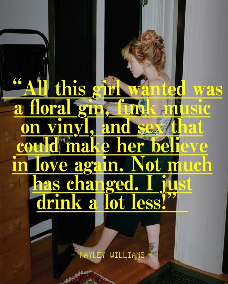 ohhayalex_'s tweet image. oh, my girl 🥲