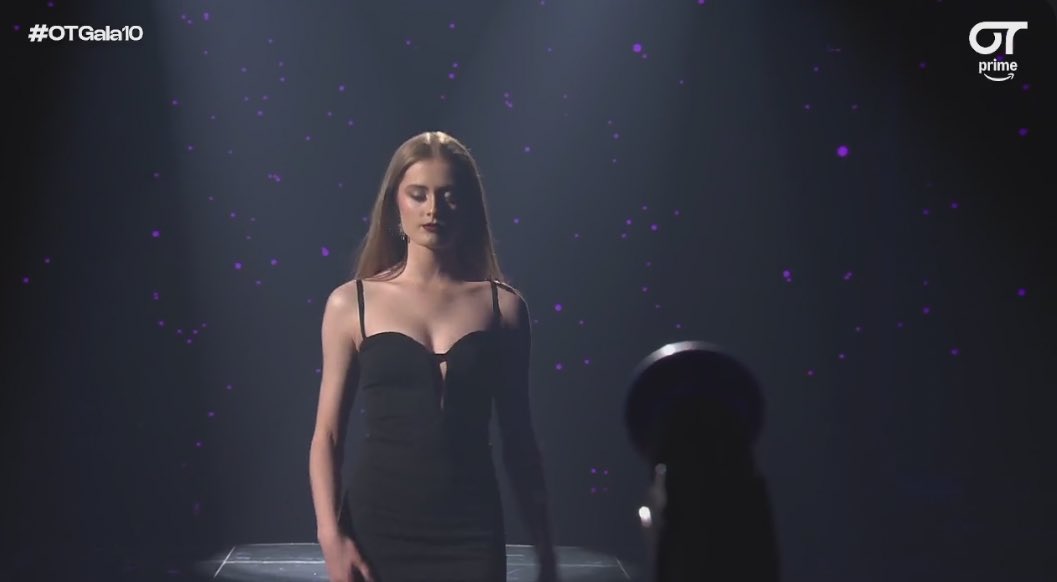 aroa 🍒 tweet media