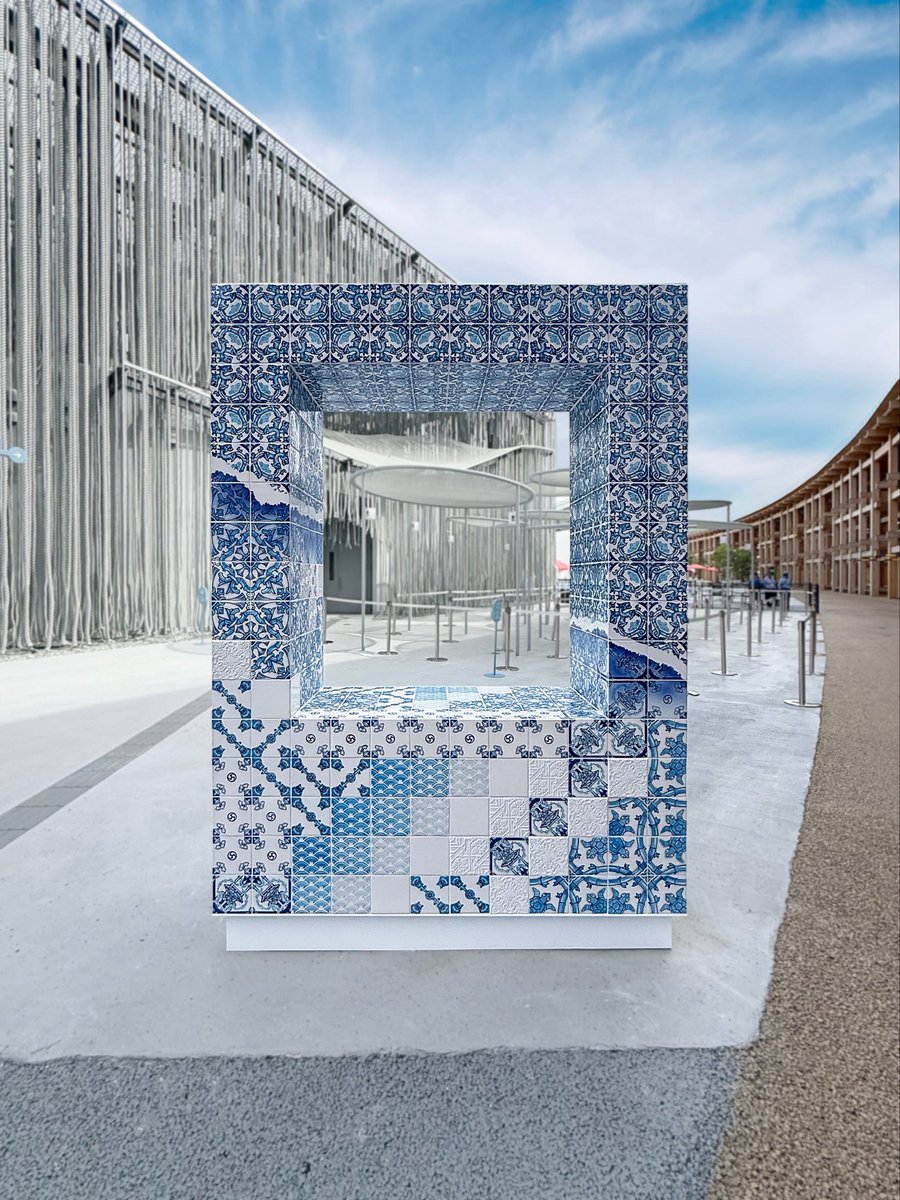 なんか伊万里焼みを感じる