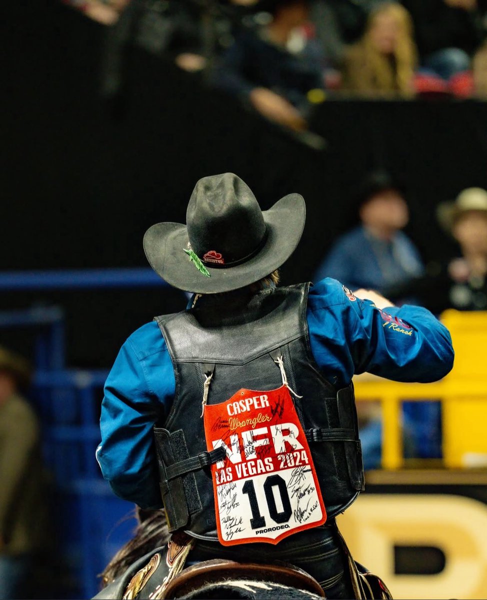 NfrRoadmap's tweet photo. We're flying through the countdown! 1️⃣0️⃣ days left... #WranglerNFR #NFR #NFR2025 #NFRLasVegas #WeAreProRodeo #WranglerNFR
#prorodeo #rodeo #prca
#prcaprorodeo #LasVegasNFR #WnfrLivetv https://t.co/pSB4fRdZVp