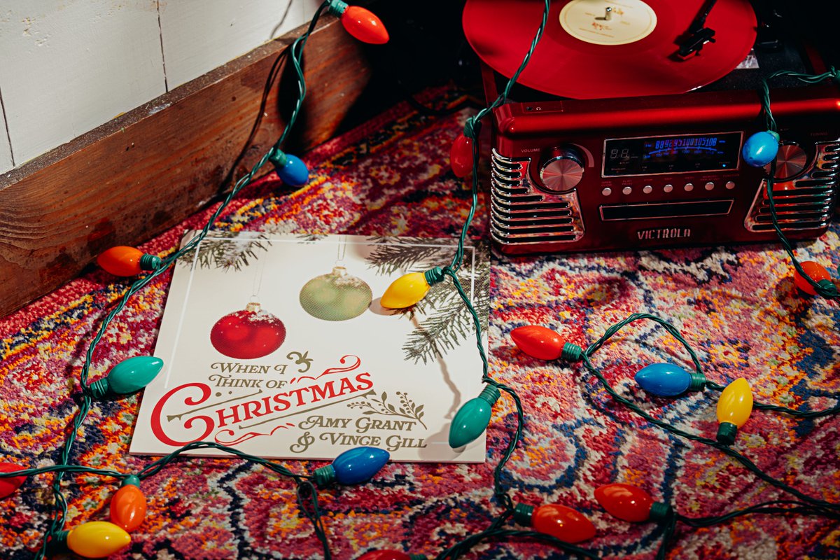 VGcom's tweet image. Time to deck the halls! Now through December 1st you can get 30% off ALL music products like 'When I Think Of Christmas' collection with @amygrant, Sweet Memories, and MORE.
Shop here: strm.to/vgstore