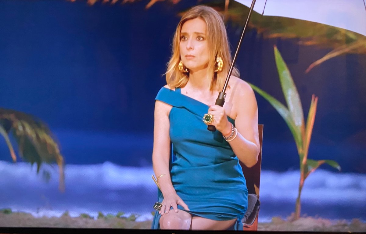 No creo recordar un momento tan duro en la isla de las tentaciones… Dios😢 de escucharla se te parte el alma.. Almudena tú te mereces algo mejor REINA. Los padres siempre acaban teniendo razón…#LaIslaDeLasTentaciones10
