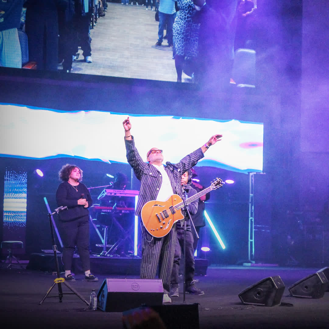 johnkjenkins's tweet photo. 108th anniversary of the First Baptist Church of Glenarden and my 36th year in ministry. A special thanks to our elders, members, friends, family, and special guests @israelhoughton and @chandlermoore for making this celebration so meaningful. https://t.co/uxZtWJFvb5