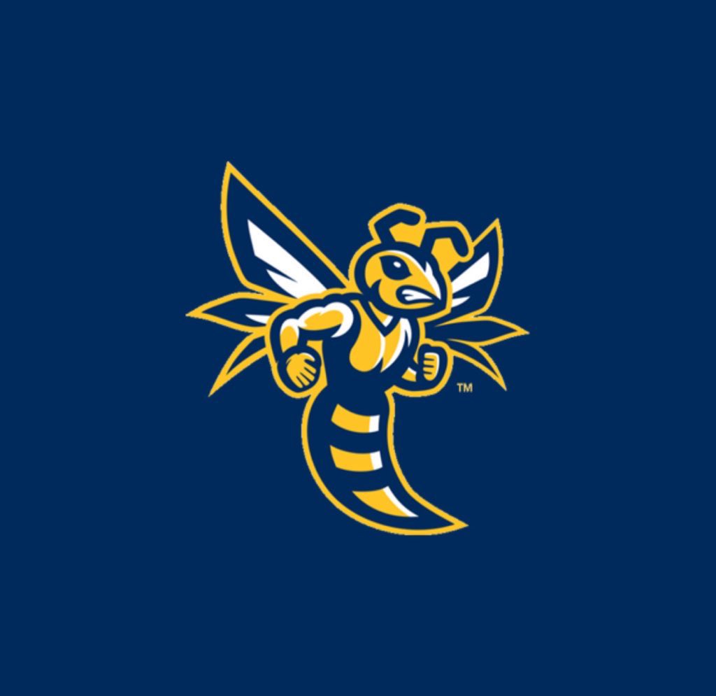 CollinKungu's tweet photo. #AGTG Blessed to receive an offer from Emory &amp; Henry! @CoachDWoodson 
#JUCO #JUCOPRODUCT 

@rmchester00 @Coach_AntRod @CoachTyPhillips @TyrellD28 @CoachEaglin123 @GMC_Football @JUCOFFrenzy @JuCoFootballACE @RecruitGeorgia @hopo125 @JUCOTopTalent https://t.co/oJKDjsmDDL