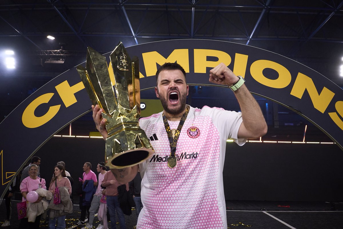 Porcinos FC tweet media