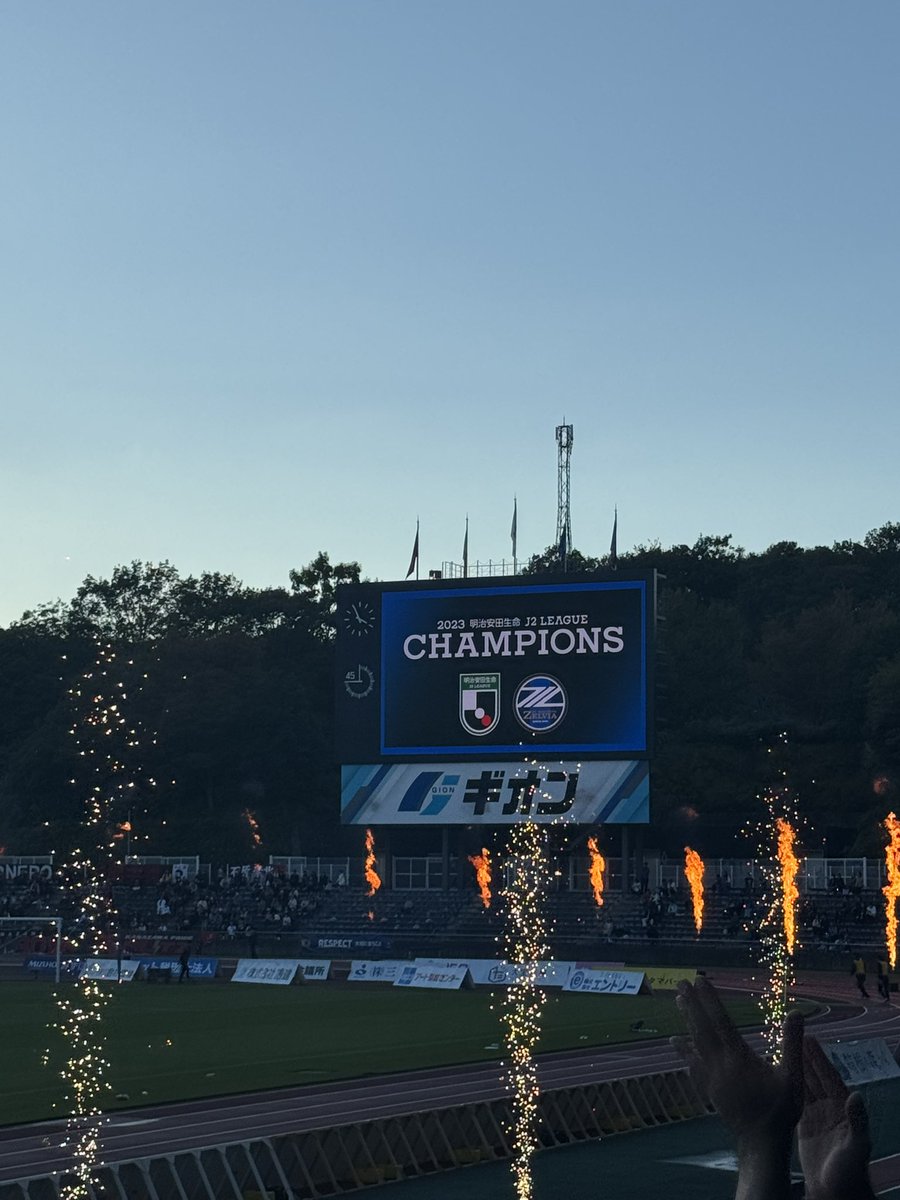 entpzelvy™︎ tweet media