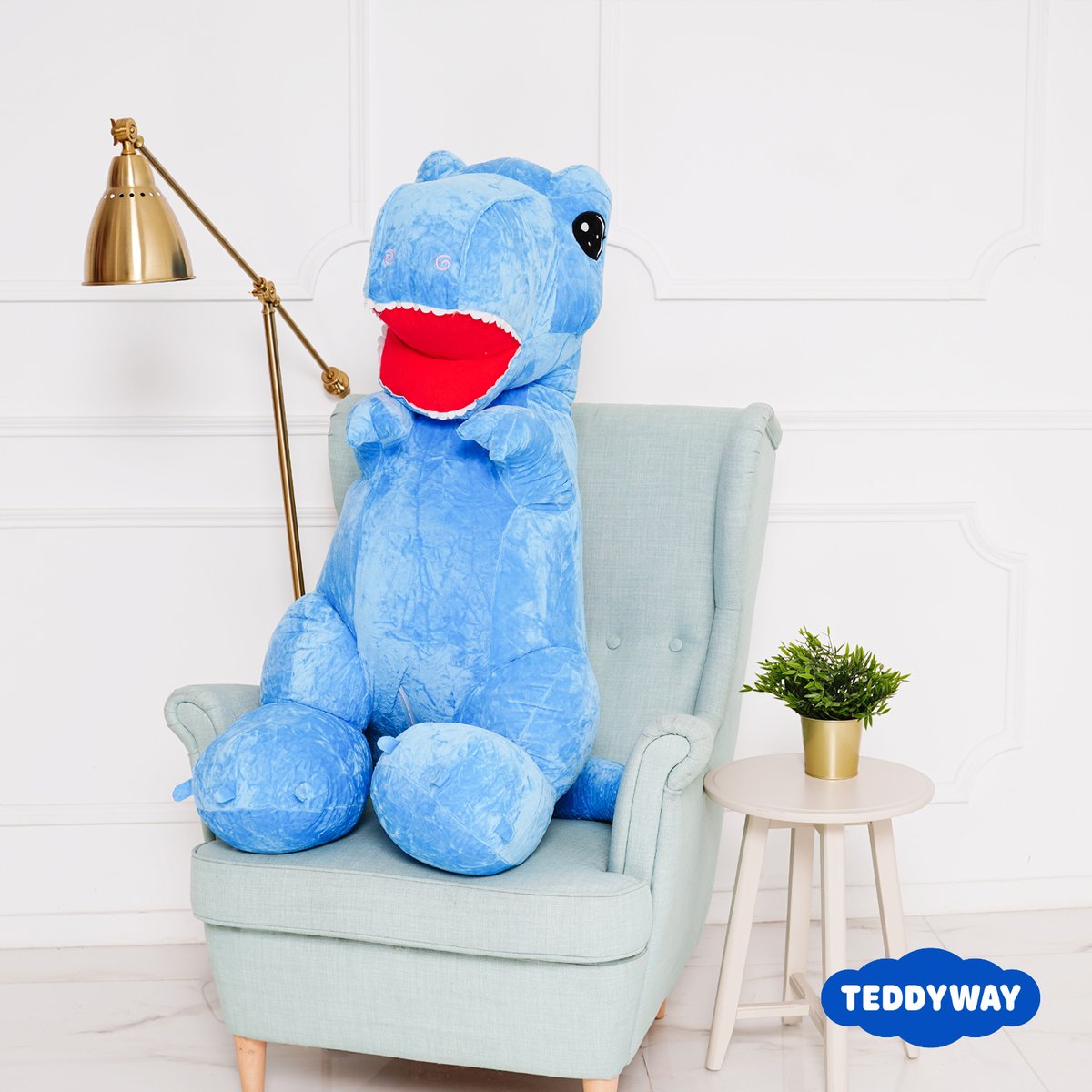 Big teeth? Nope. Just big hugs.
Find out more: teddyway.com
