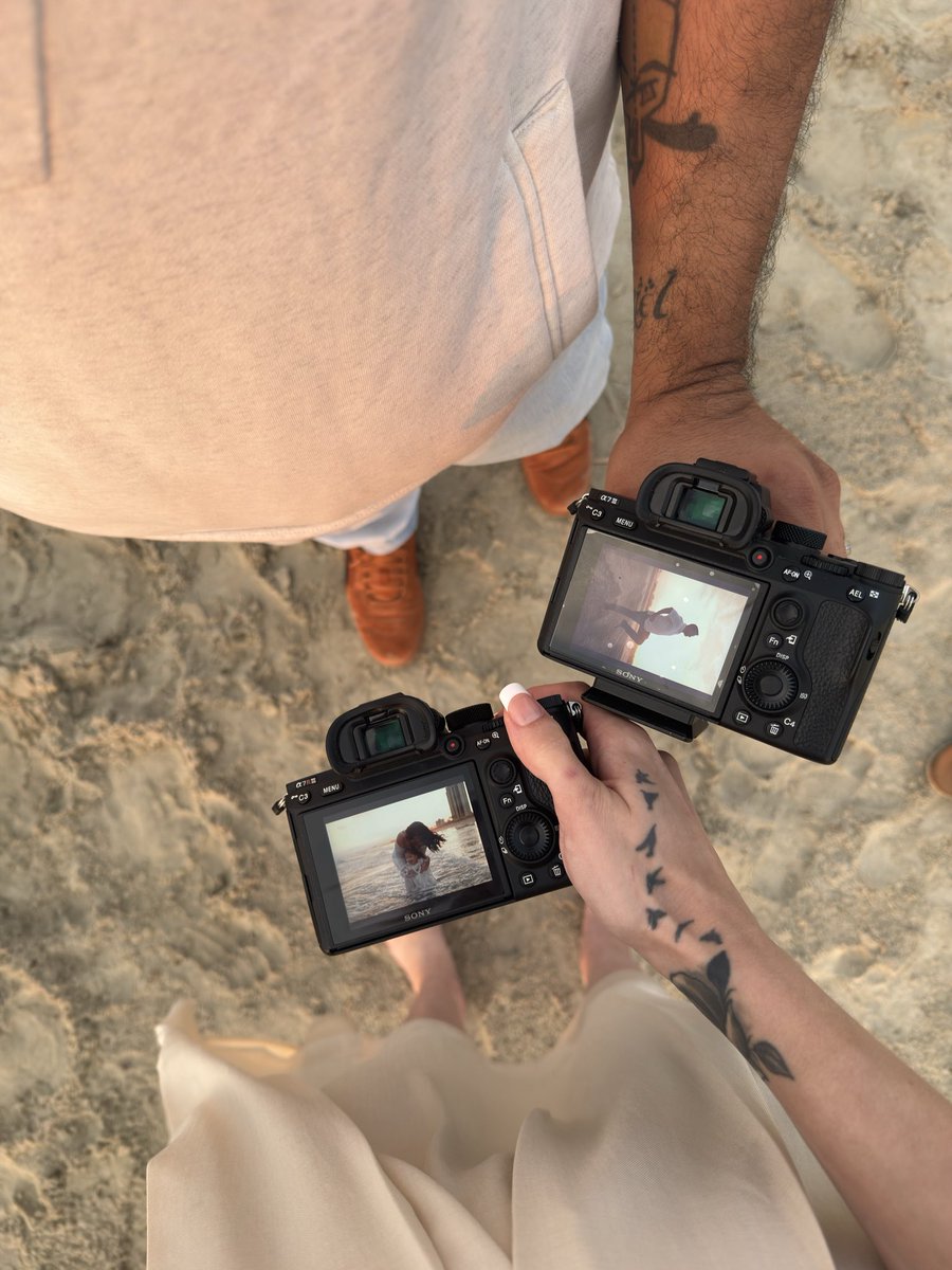 hswizzle_'s tweet photo. Went to the beach yesterday and got to shoot 📸🤍

Model + Photographer 🤌🏻 https://t.co/QH16FW0uIj